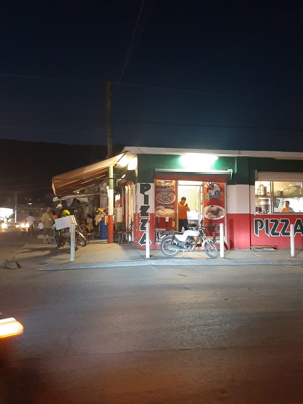 Pizzas Great | Av. Paseo de las Lomas 7903 Terrazas del Valle Terrazas del Valle, primera Secc.Seccion, 22246 Tijuana, B.C., Mexico | Phone: 664 650 5453