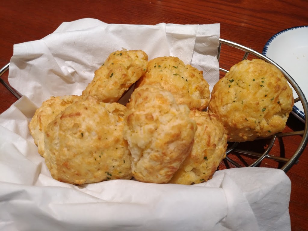 Red Lobster | 17601 East Castleton Street PUENTE HILLS MALL, City of Industry, CA 91748, USA | Phone: (626) 965-5112