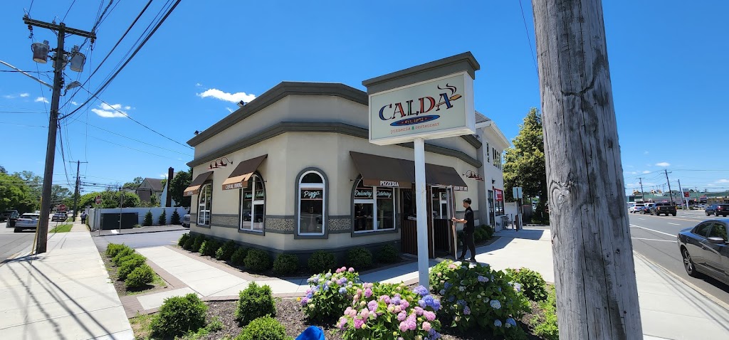 Calda Pizzeria & Restaurant | 191 W Old Country Rd, Hicksville, NY 11801, USA | Phone: (516) 822-5405