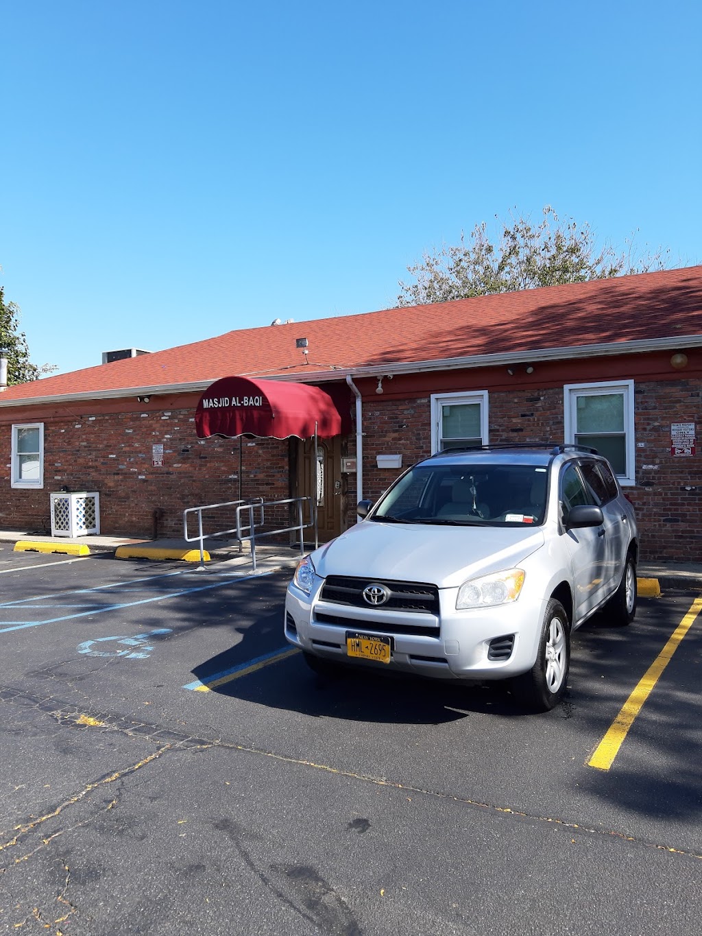 Masjid Al-Baqi (Muslims On Long Island Inc) | 320 Central Ave, Bethpage, NY 11714, USA | Phone: (516) 433-4141