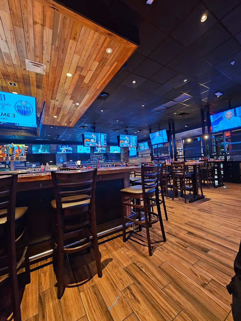 Millers Ale House | 1564 Outlet Blvd, Daytona Beach, FL 32117, USA | Phone: (386) 217-1029