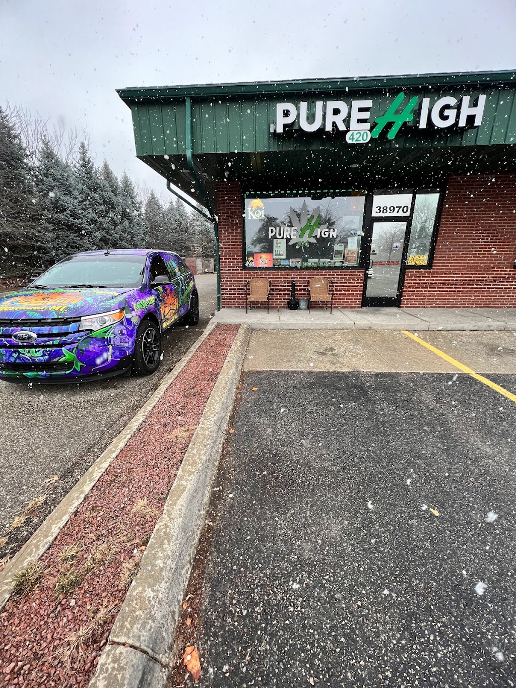 PURE HIGH 420 | 38970 Cherry Hill Rd, Westland, MI 48185, USA | Phone: (734) 410-1290