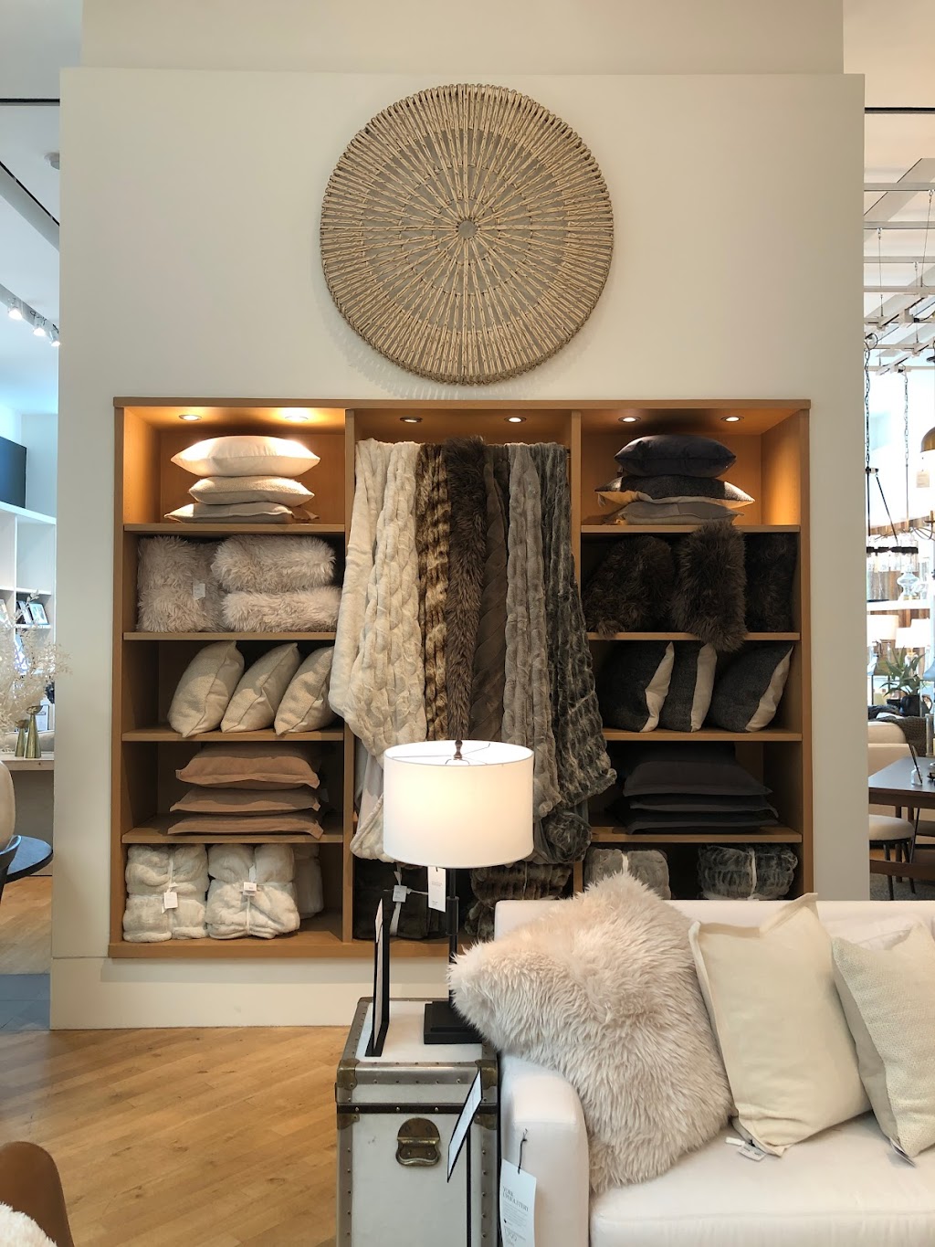 Pottery Barn | 800 Stanford Shopping Center, Palo Alto, CA 94304, USA | Phone: (650) 321-1646