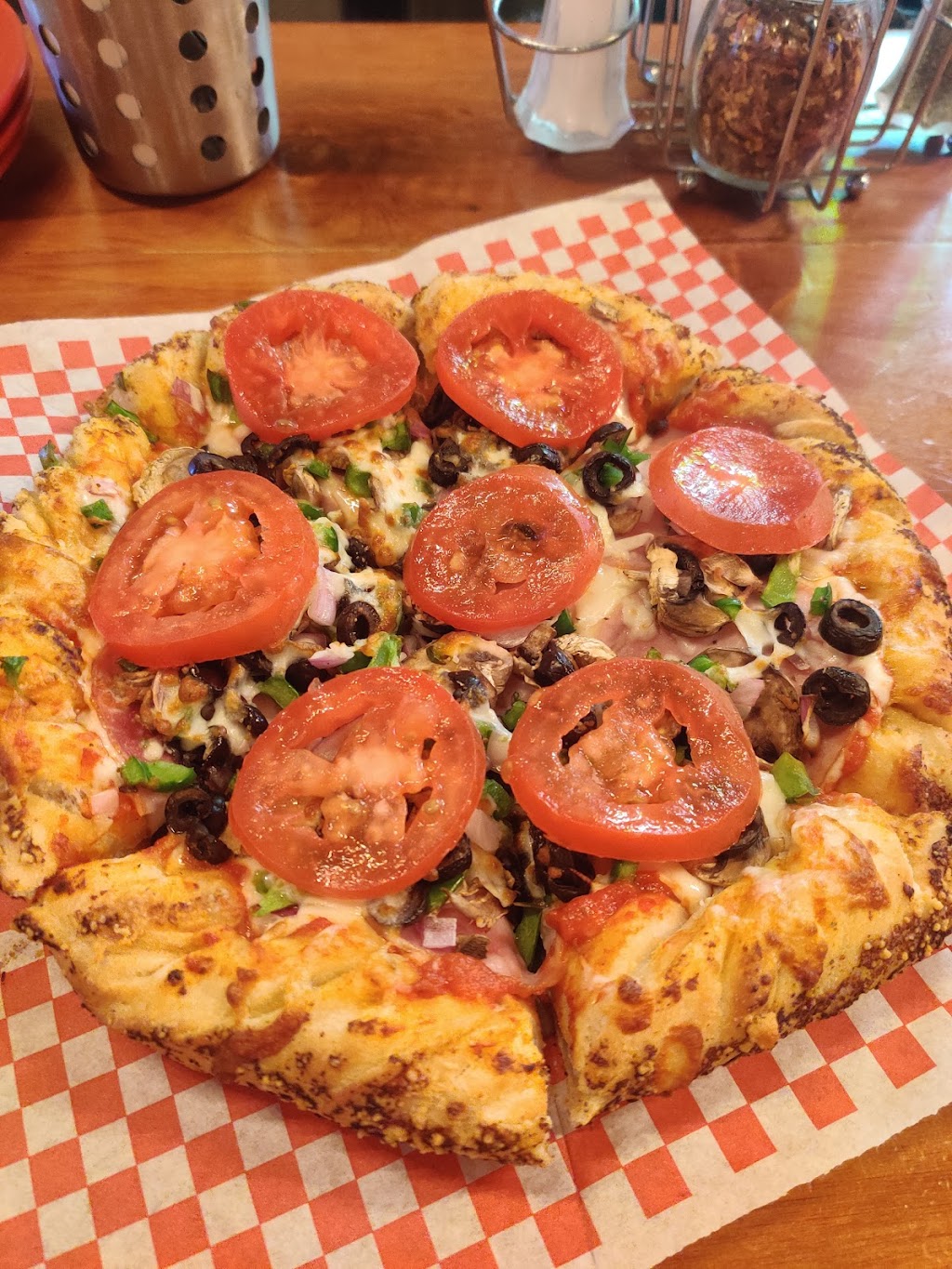 N-Dub Pizza Pub | 633 Estrella Pkwy, Goodyear, AZ 85338, USA | Phone: (623) 703-4909