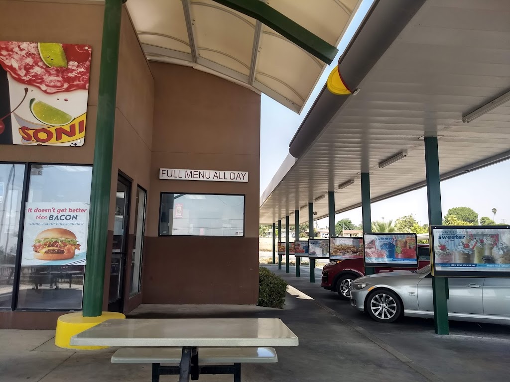 Sonic Drive-In | 8040 Niles St, Bakersfield, CA 93306, USA | Phone: (661) 366-9100