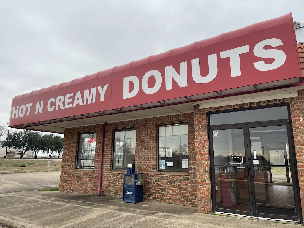 Hotn Creamy Donuts | 700 FM 120, Pottsboro, TX 75076, USA | Phone: (903) 786-5000
