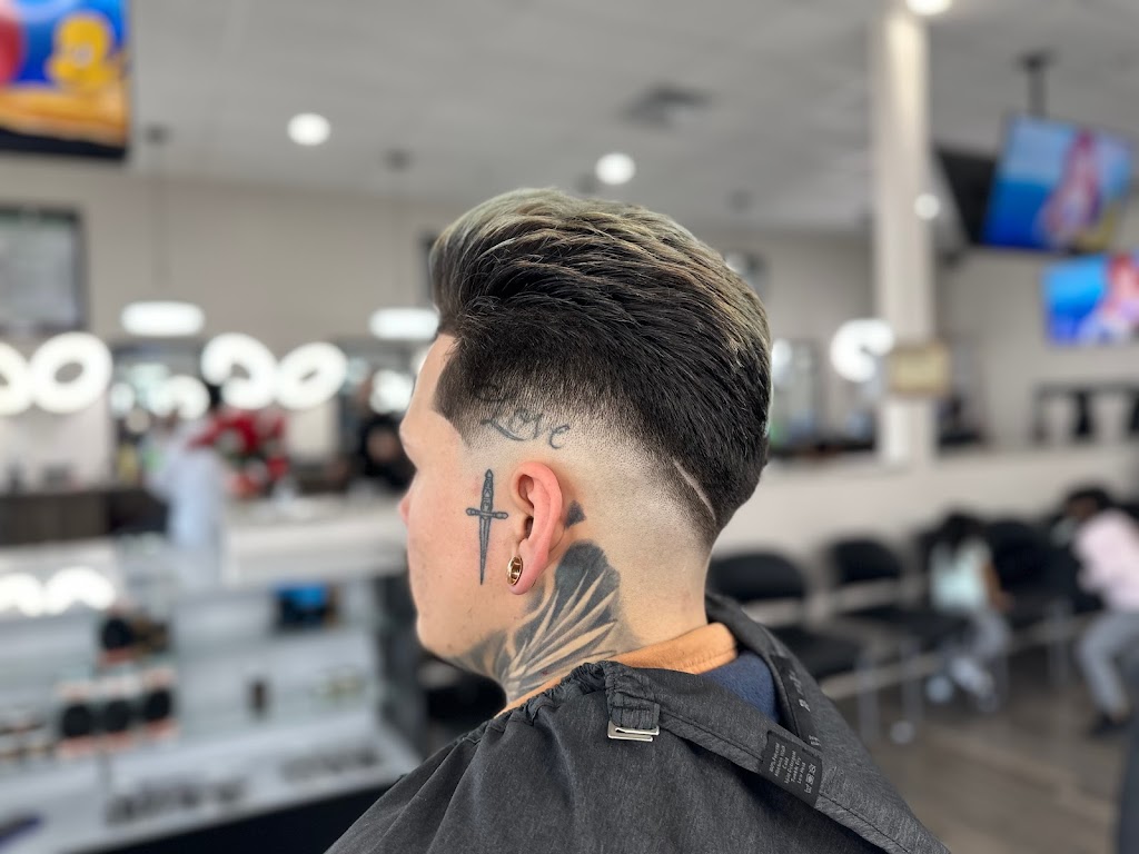 Barbers Corner Barbershop | 159 E Boughton Rd, Bolingbrook, IL 60440, USA | Phone: (630) 780-2174