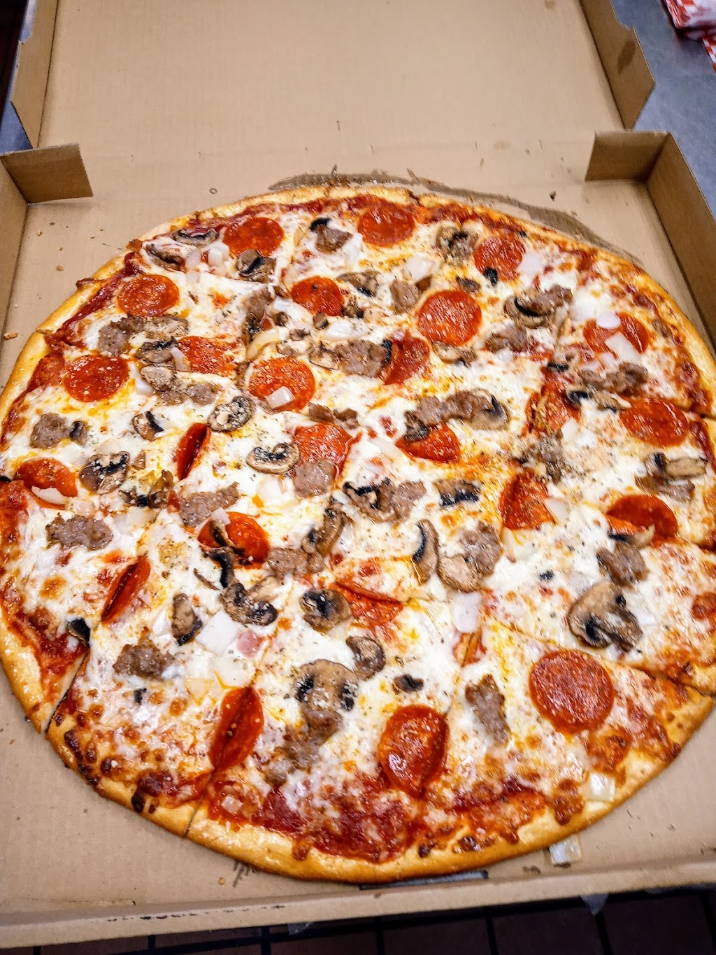 Mama Ciminos Pizza | 310 E Warm Springs Rd, Las Vegas, NV 89119, USA | Phone: (702) 262-7222