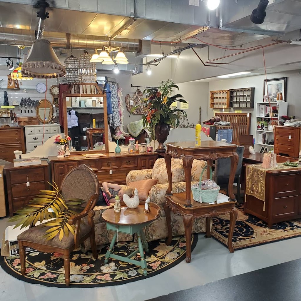 Simply Home Consignments | 1109 Kimbark St, Longmont, CO 80501, USA | Phone: (720) 340-8004