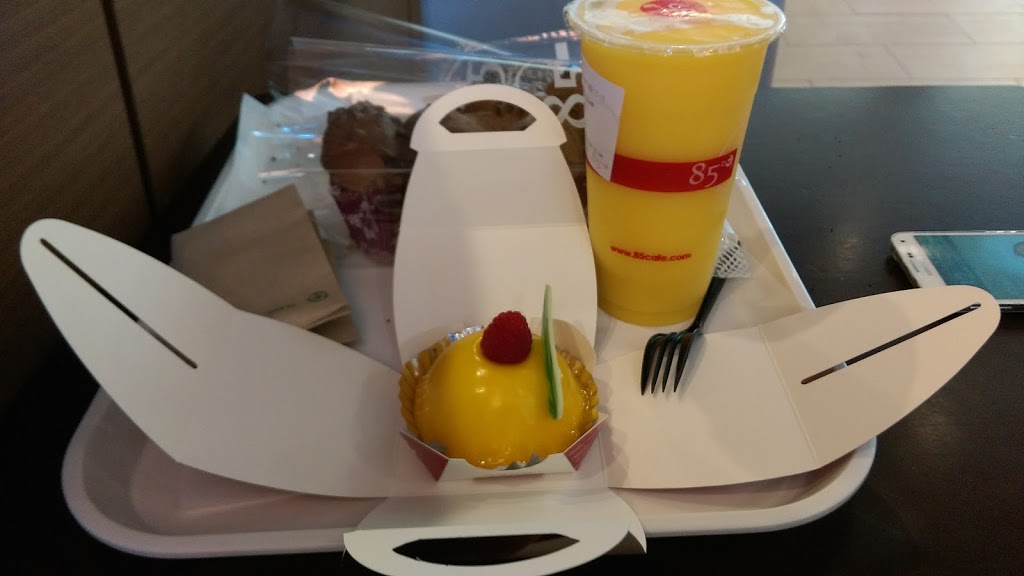 85°C Bakery Cafe - Fullerton | 535 N Commonwealth Ave, Fullerton, CA 92831, USA | Phone: (714) 871-8585
