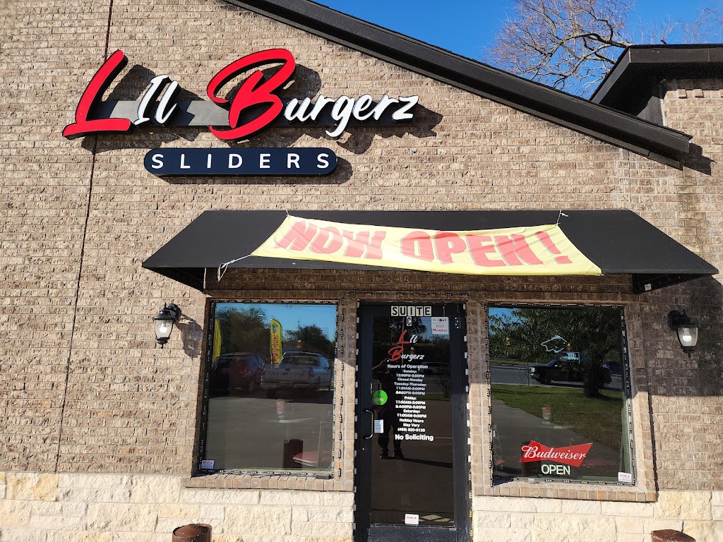 Lil Burgerz | 2506 Ovilla Rd Ste . C, Red Oak, TX 75154, USA | Phone: (469) 820-9135