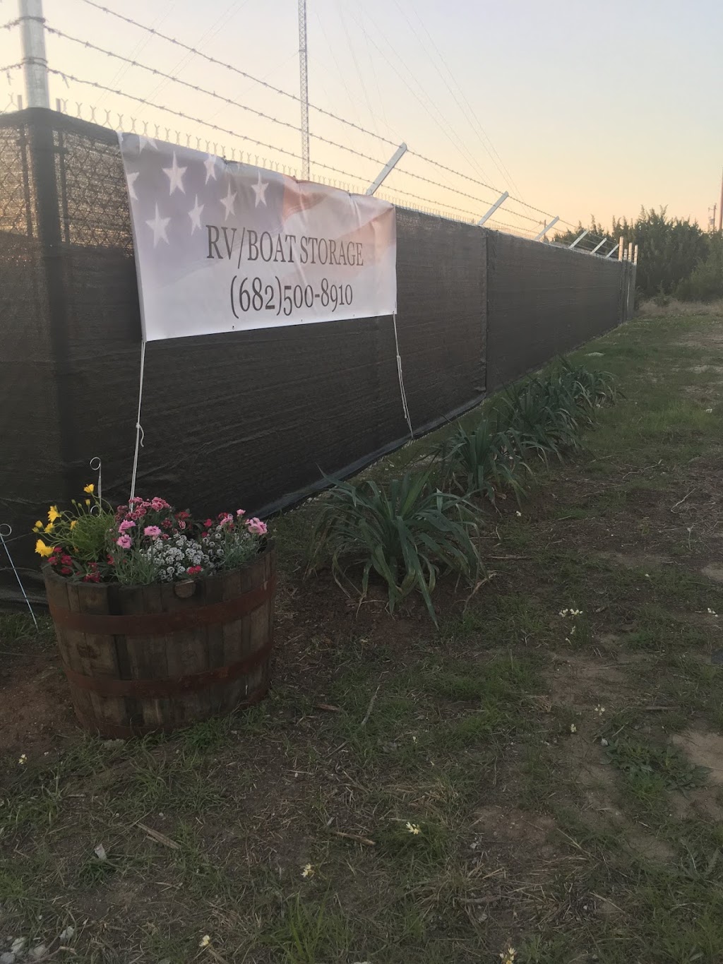 J&B Rv Ranch and Boat Storage Facility | 150 M and M Ranch Rd, Granbury, TX 76049, USA | Phone: (682) 500-8910