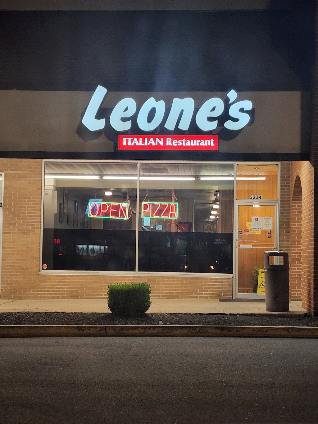 Leones Italian Restaurant | 5234 Oaklawn Blvd, Hopewell, VA 23860, USA | Phone: (804) 541-8855