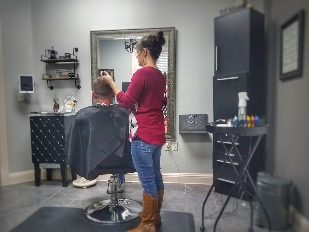 Lacy Gillen Haircut Stylist for Men @Reign Salon | 170 Players Cir, Southlake, TX 76092, USA | Phone: (940) 389-7259