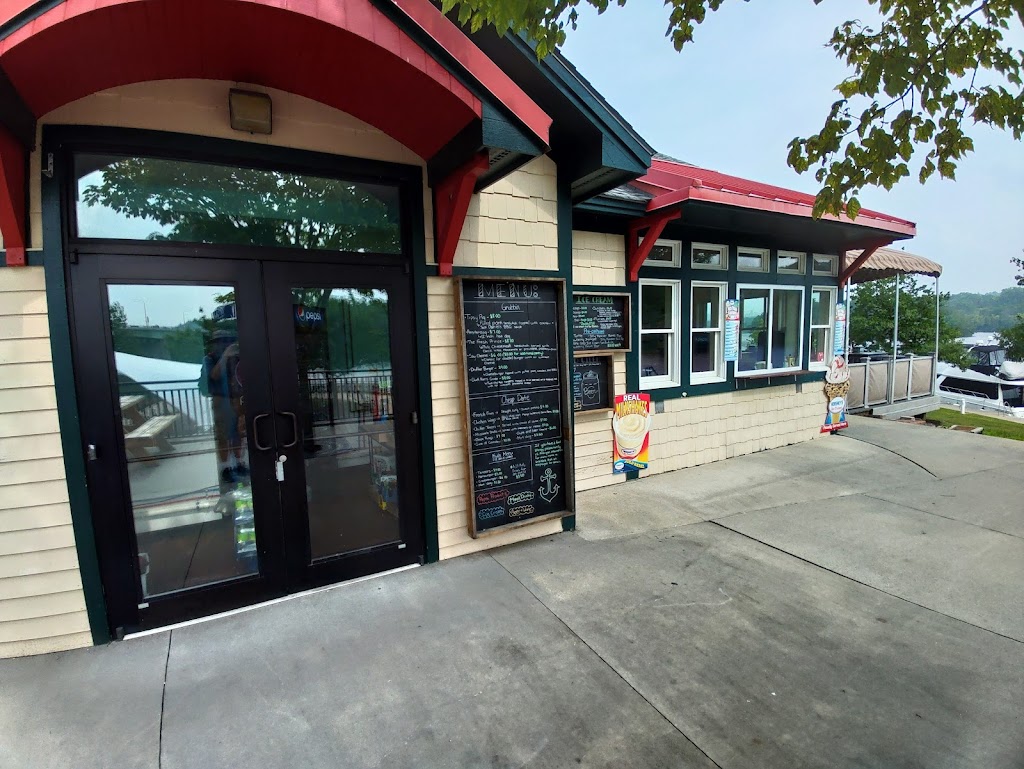 Astoria landing | 2 Front St, Amsterdam, NY 12010, USA | Phone: (518) 684-6472