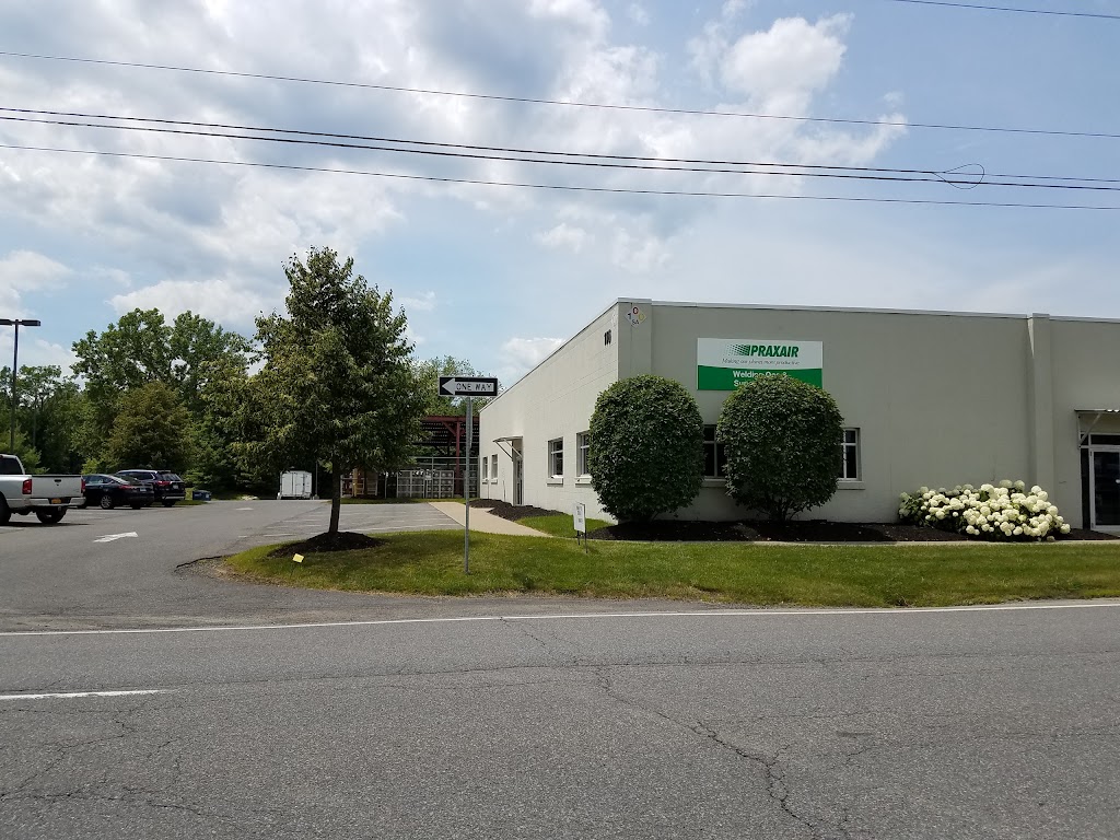 Linde Welding Gas & Equipment Center | 49 Railroad Ave, Colonie, NY 12205, USA | Phone: (518) 482-4360