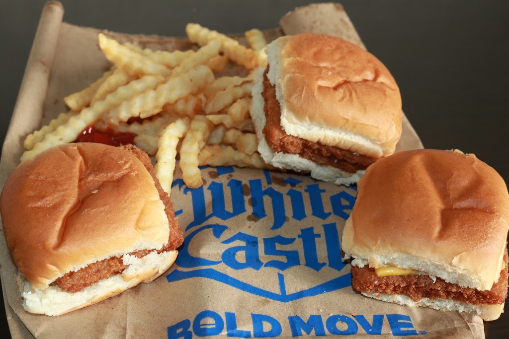 White Castle | 811 W 8th St, Cincinnati, OH 45203, USA | Phone: (513) 381-2300