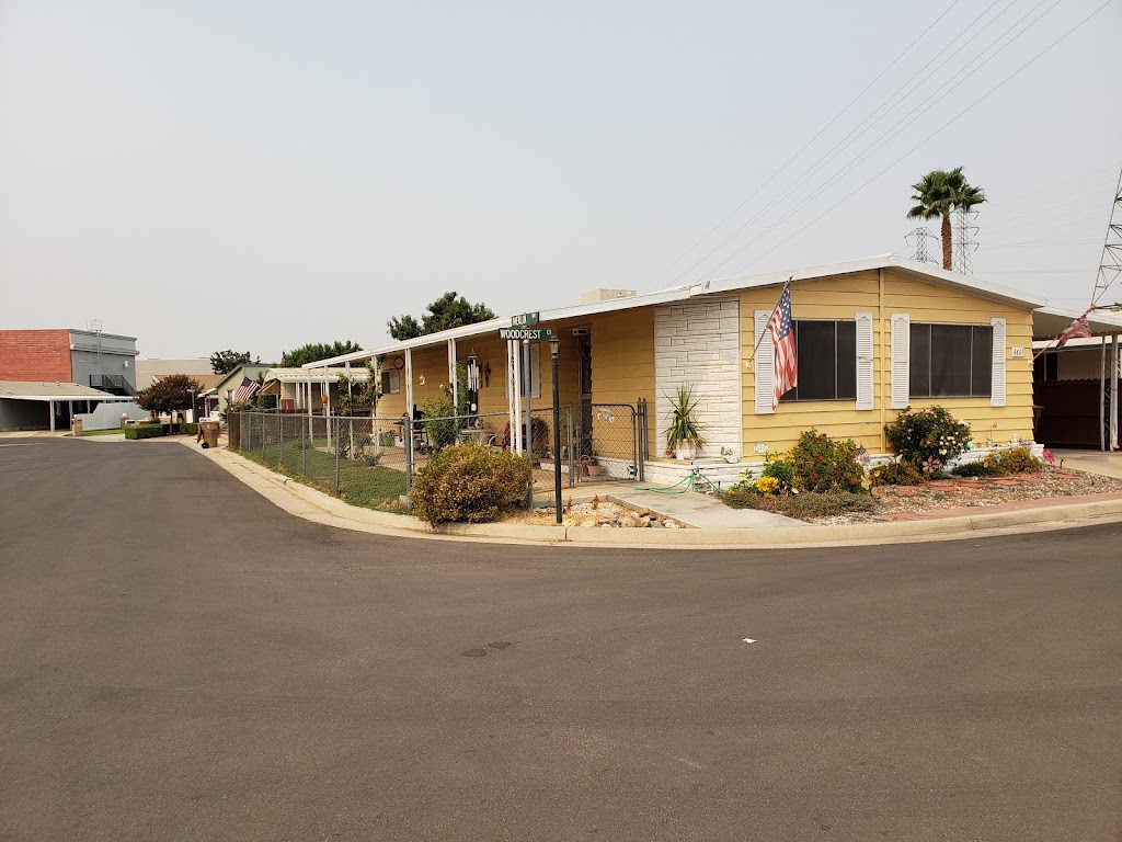 Royal Palms | 608 Clubhouse Dr, Bakersfield, CA 93301, USA | Phone: (661) 325-3312