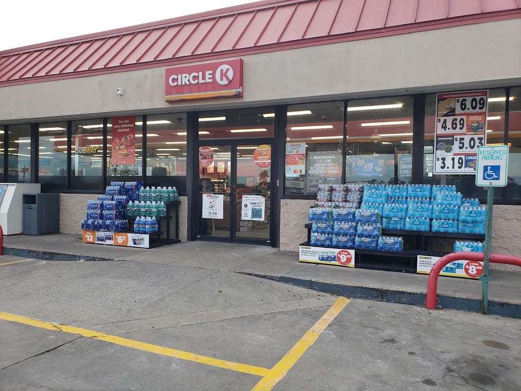 Circle K | 217 N Alamo St, Refugio, TX 78377, USA | Phone: (331) 251-7300