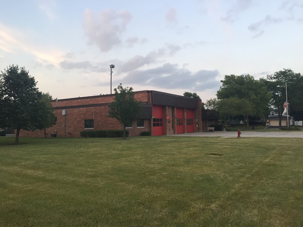 Hoffman Estates Fire Department Station 23 | 1300 Westbury Dr, Hoffman Estates, IL 60192, USA | Phone: (847) 843-4825