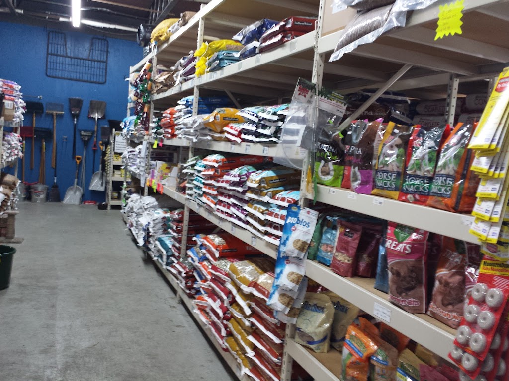 Chestnut Vale Feed Inc./ Hicksville Agway Company | 150 Duffy Ave, Hicksville, NY 11801, USA | Phone: (516) 931-0342