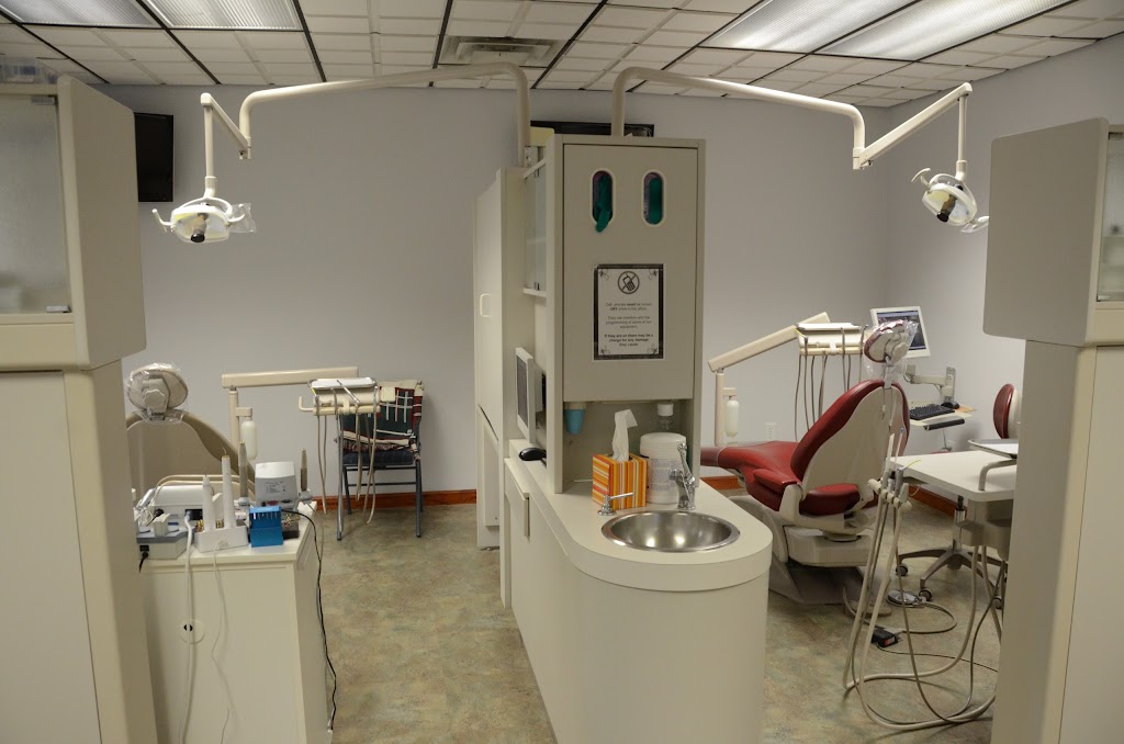 Scottsburg Dental Care | 214 E McClain Ave, Scottsburg, IN 47170 | Phone: (812) 752-5555