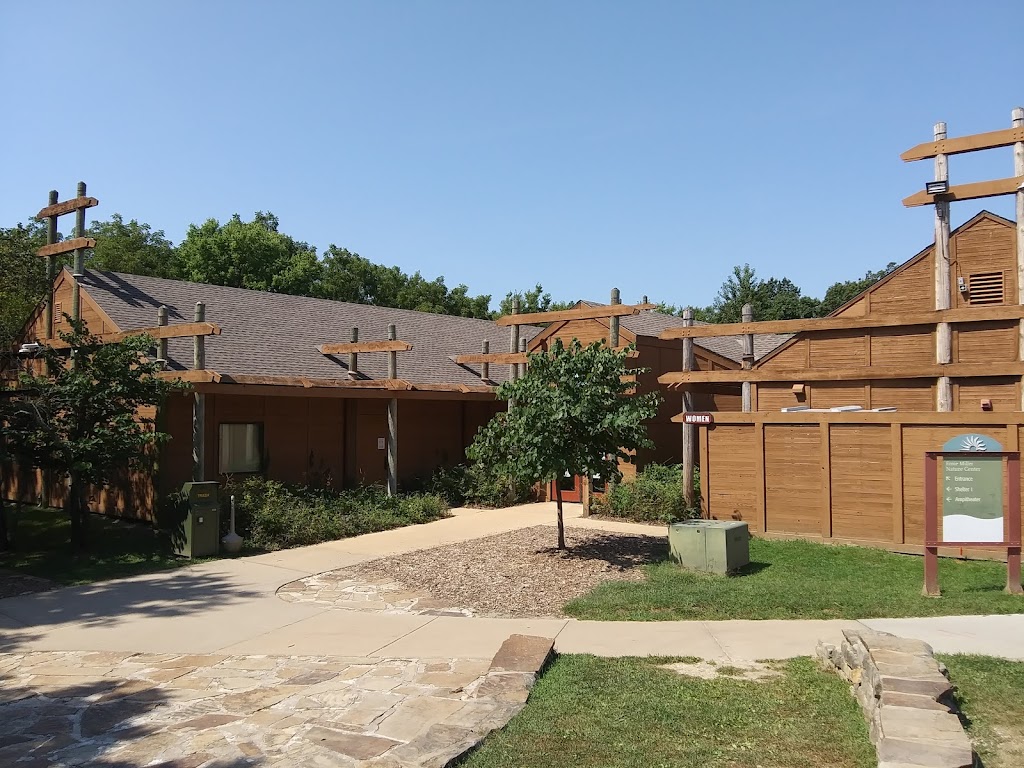 Ernie Miller Park & Nature Center | 909 North, KS-7, Olathe, KS 66061, USA | Phone: (913) 826-2800