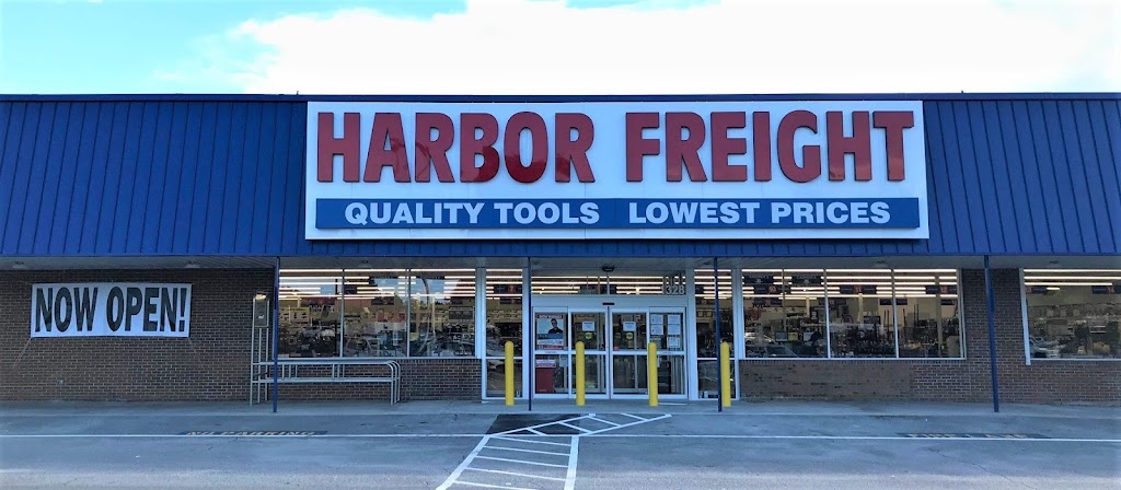 Harbor Freight Tools | 1328 Carter St Suite 100, Mt Airy, NC 27030, USA | Phone: (336) 673-5151
