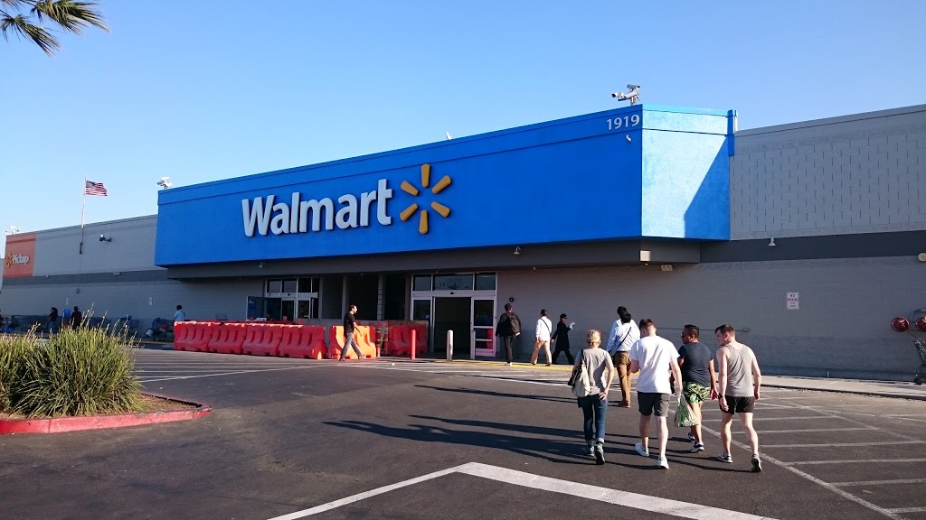 Walmart | 1919 Davis St, San Leandro, CA 94577, USA | Phone: (510) 569-0200