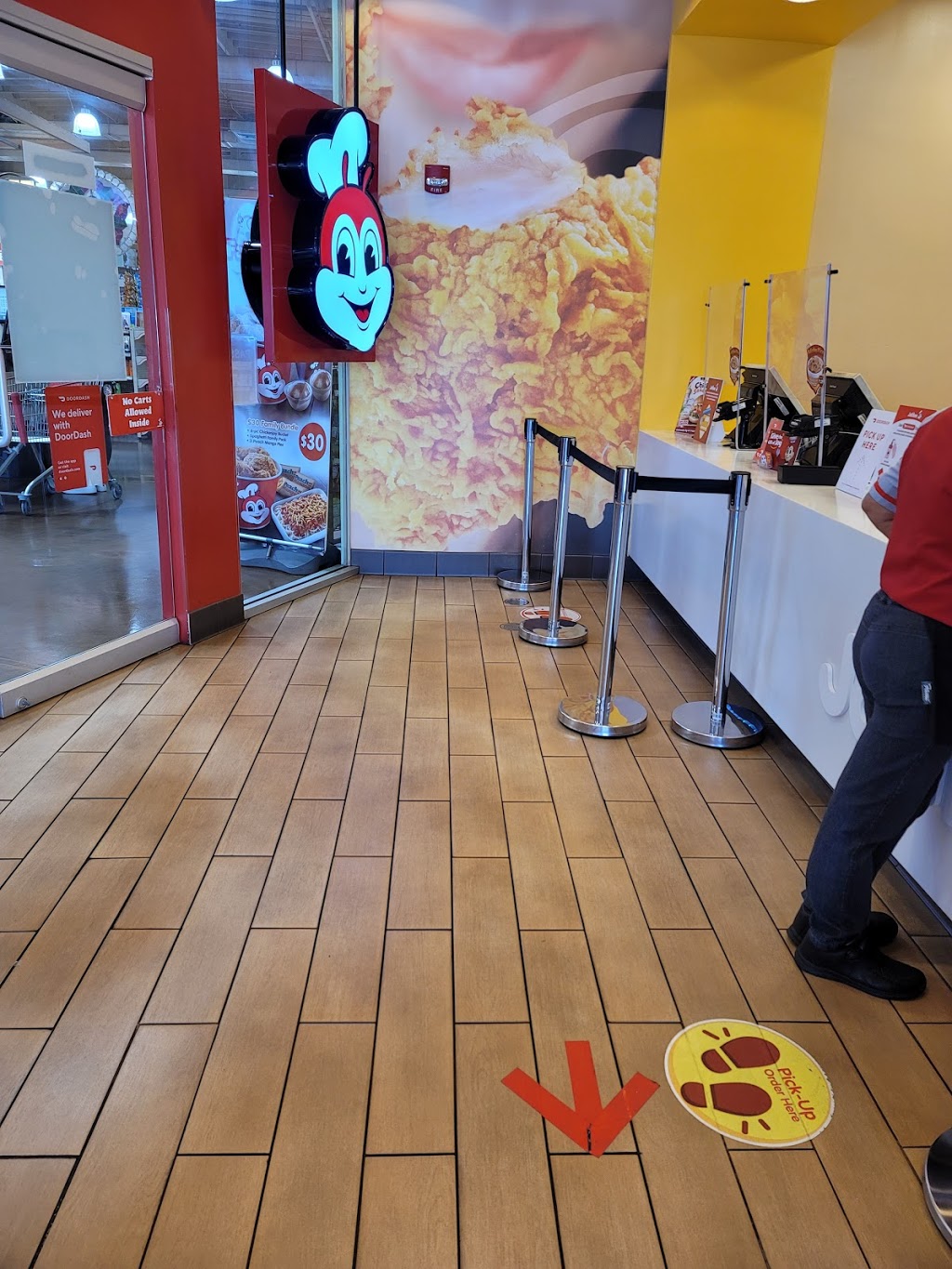 Jollibee | 94-050 Farrington Hwy #1 Ste A -1, Waipahu, HI 96797, USA | Phone: (808) 744-8765