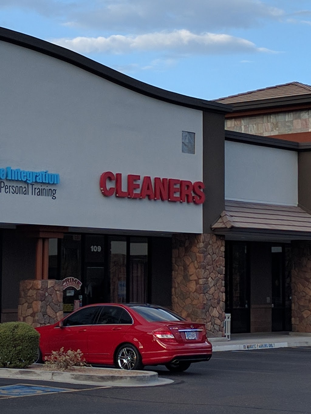 Prime Cleaners | 2805 W Carefree Hwy #109, Phoenix, AZ 85085, USA | Phone: (623) 581-5526