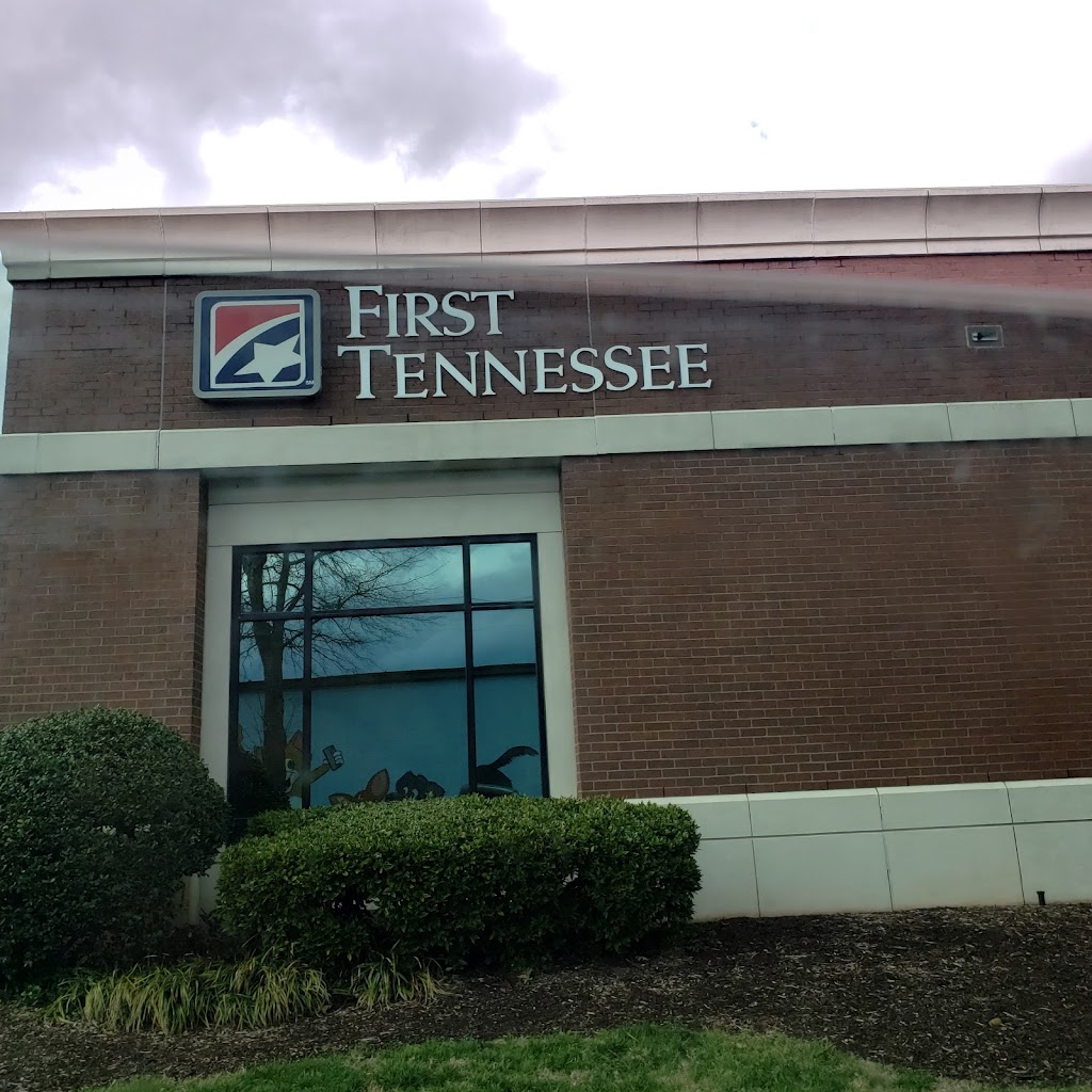 First Horizon Bank | 1615 W Main St, Lebanon, TN 37087, USA | Phone: (615) 443-5959