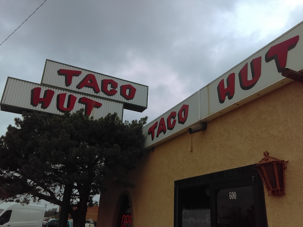 Taco Hut | 600 E 30th Ave, Hutchinson, KS 67502, USA | Phone: (620) 665-8541