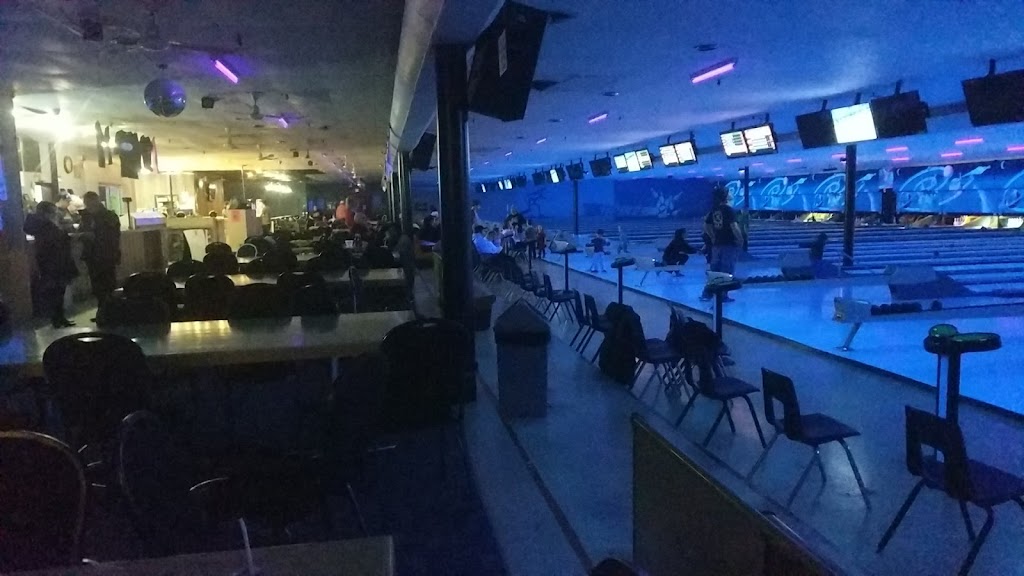 Jeffs Bowl-O-Rama | 968 Niagara St, Welland, ON L3C 1M6, Canada | Phone: (905) 732-7112