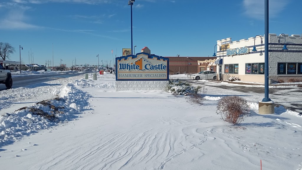 White Castle | 919 W Broadway Ave, Forest Lake, MN 55025, USA | Phone: (651) 982-1600