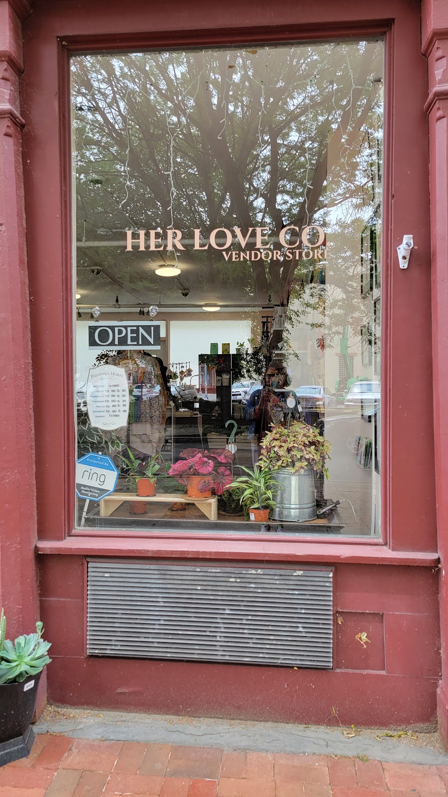 Her Love Co. Vendor Store | 195 River St, Troy, NY 12180, USA | Phone: (518) 326-5012