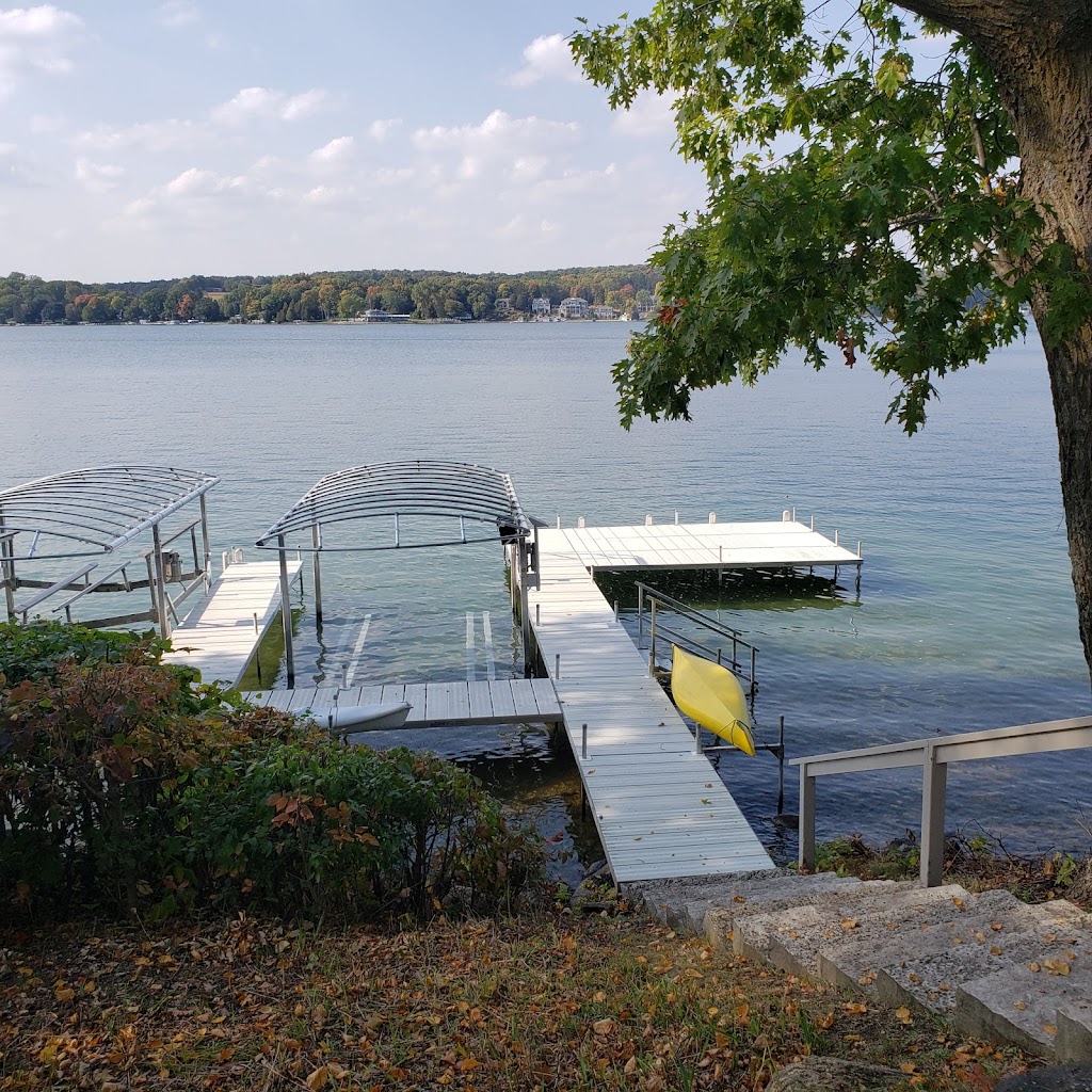 Outdoor Docks & Lifts | 1111 WI-33, West Bend, WI 53095, USA | Phone: (262) 689-6361