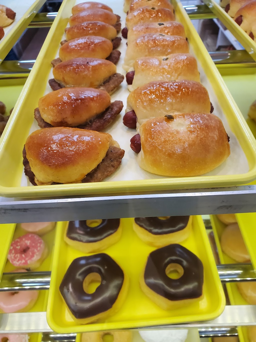 Fresh Donuts | 1255 W Exchange Pkwy, Allen, TX 75013, USA | Phone: (972) 332-8885