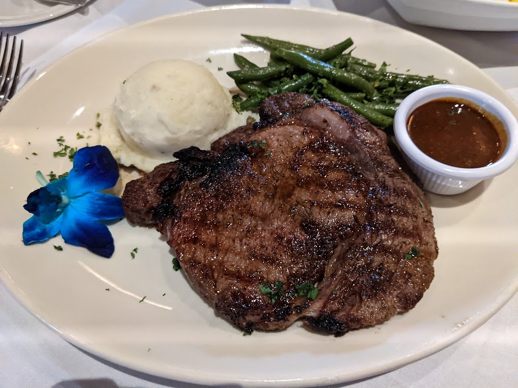 Chris Michaels Steakhouse | 40 Oakwood Ave, Woodbridge, NJ 07095, USA | Phone: (732) 634-5355