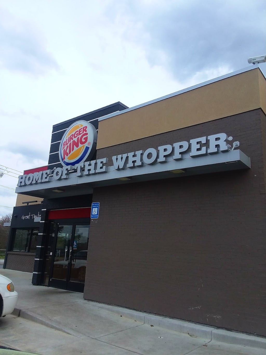 Burger King | 445 Grayson Hwy, Lawrenceville, GA 30045, USA | Phone: (678) 335-6984