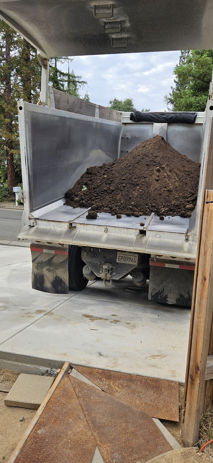 Nimbus Landscape Materials | 12137 Folsom Blvd, Rancho Cordova, CA 95742, USA | Phone: (916) 985-2275