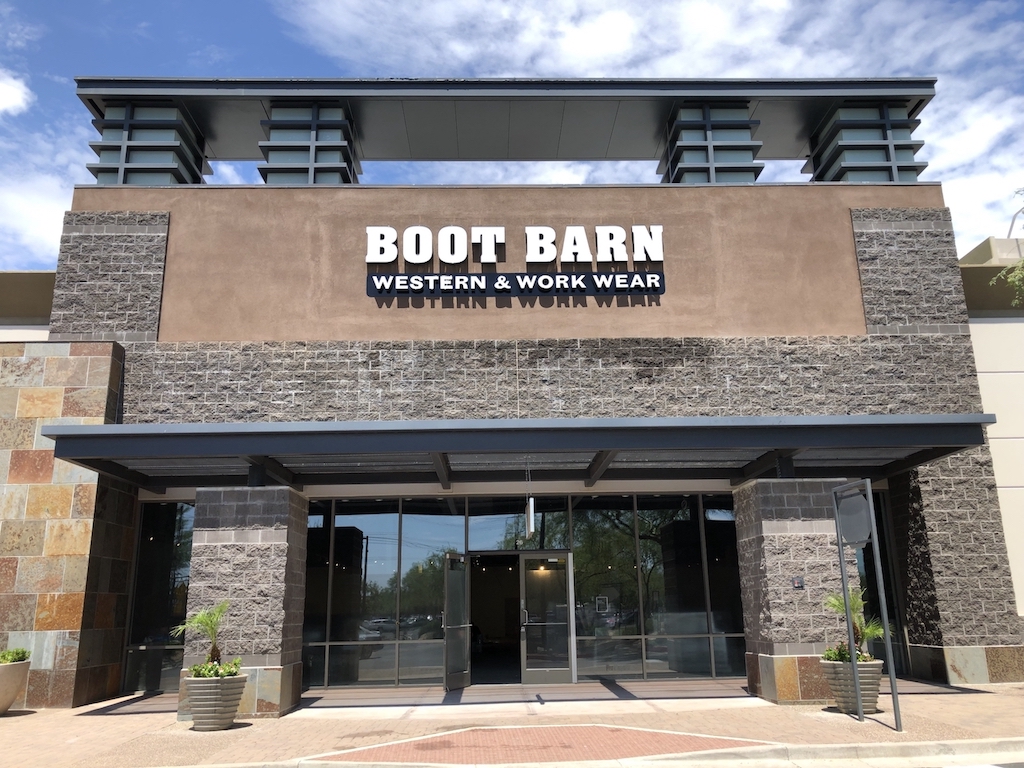 Boot Barn | 2501 W Happy Valley Rd Suite 26, Phoenix, AZ 85085, USA | Phone: (480) 591-8333