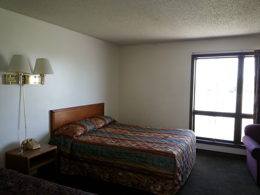 Boyds Motel | 1700 Hastings Ave, Newport, MN 55055, USA | Phone: (651) 459-9896