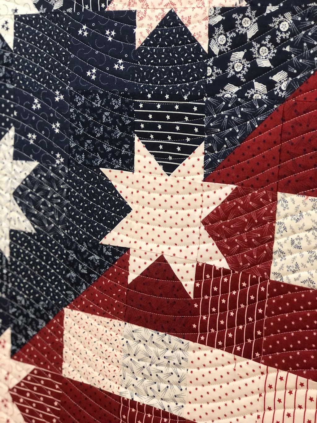 Ellie Bee Quilts - Longarm Quilting | 3084 Voorheis Lake Ct, Orion Twp, MI 48360, USA | Phone: (248) 648-1384