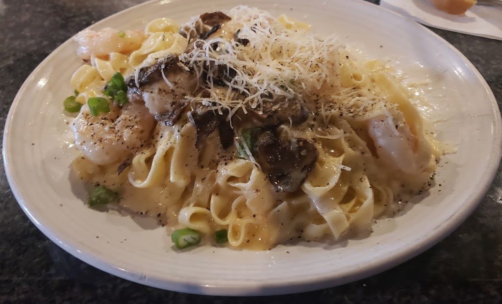 Carrabbas Italian Grill | 17548 Dallas Pkwy, Dallas, TX 75287, USA | Phone: (972) 732-7752