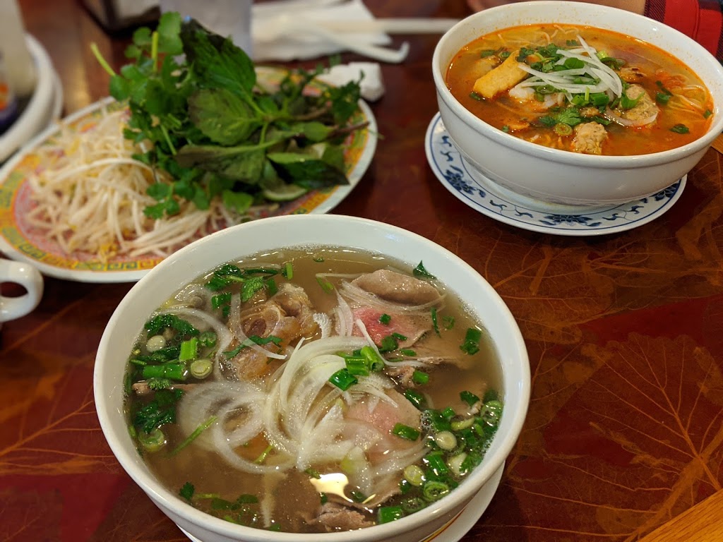 Dong Phuong Restaurant & Bakery | 14207 Chef Menteur Hwy, New Orleans, LA 70129, USA | Phone: (504) 254-0214