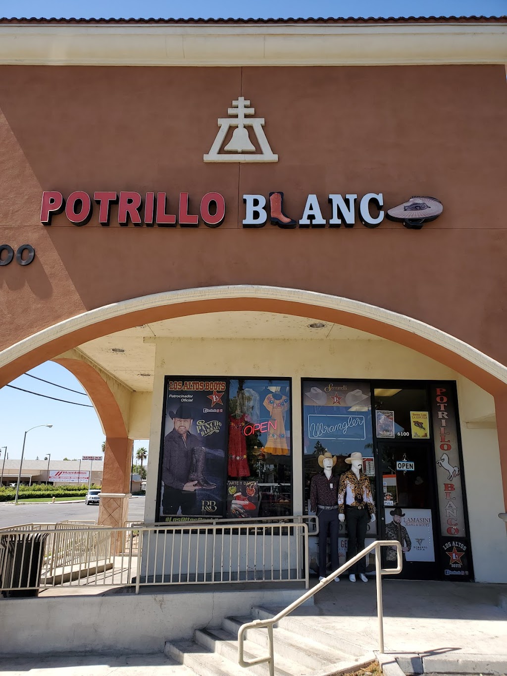 Potrillo Blanco | 6100 Van Buren Boulevard, Riverside, CA 92503, USA | Phone: (951) 343-1224