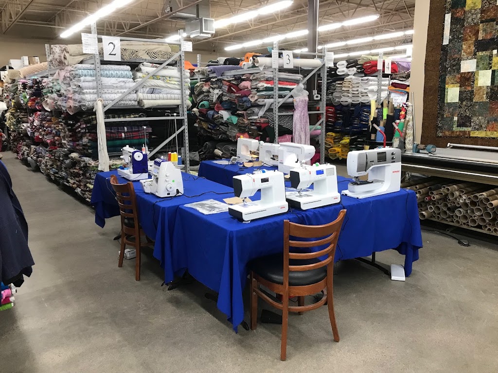 SR Harris Fabric Burnsville | 3715 Hwy 13 W, Burnsville, MN 55337, USA | Phone: (952) 222-5676