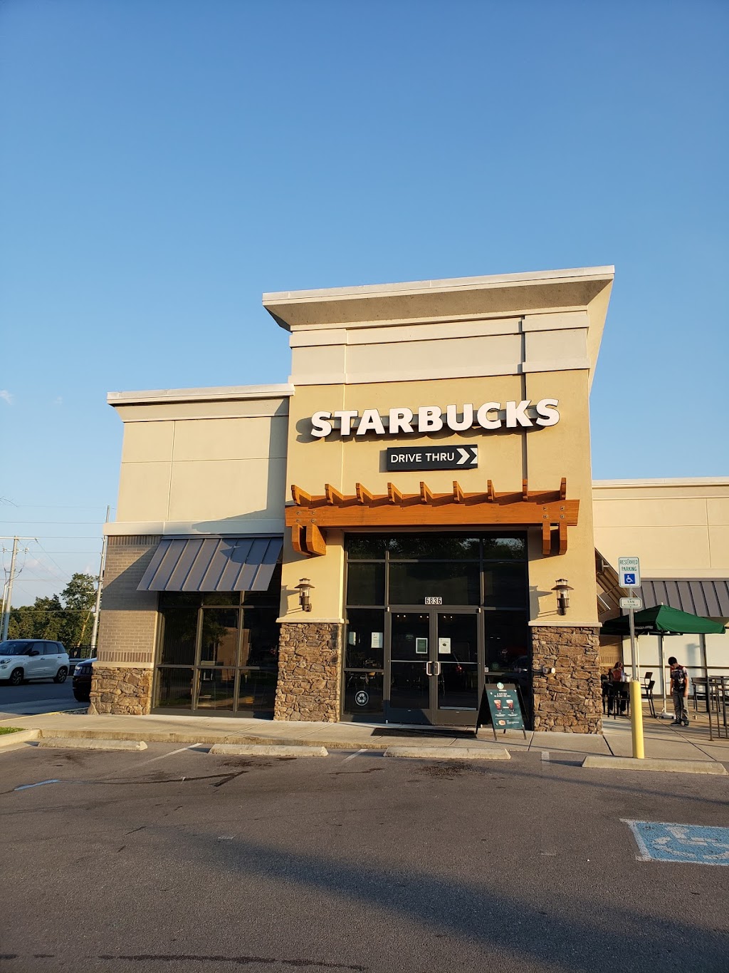 Starbucks | 6836 Charlotte Pike, Nashville, TN 37209, USA | Phone: (615) 761-4825