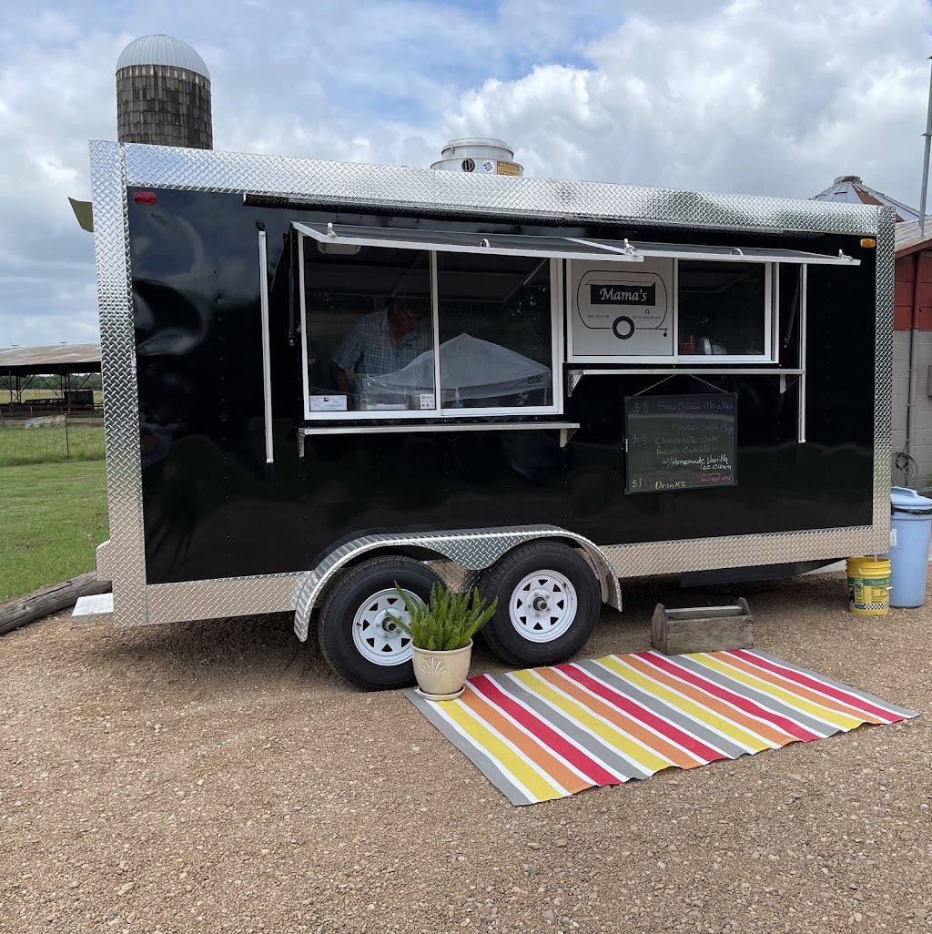 Mama’s Food Trailer | 473 Co Rd 3489, Honey Grove, TX 75446, USA | Phone: (903) 583-0106